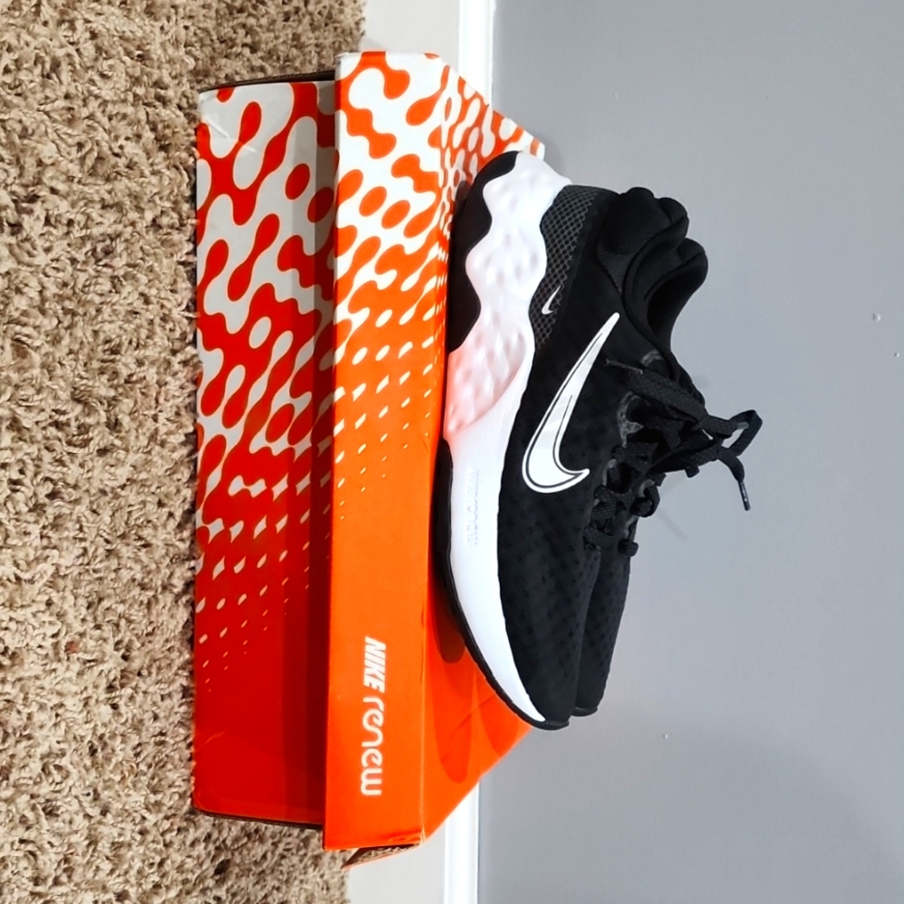 Womens Nike Renew Ride 3